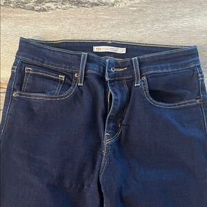 Women’s Skinny Jeans in Dark Blue Denim